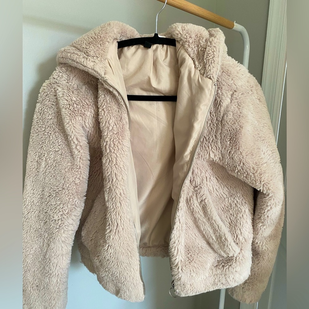 H&M fluffy jacket